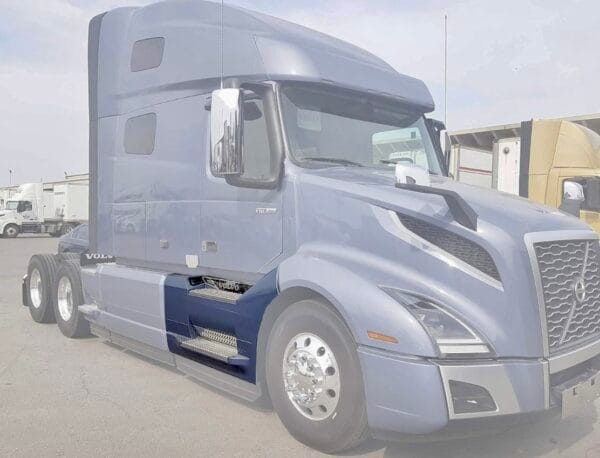 Front Fairing Passenger for Volvo